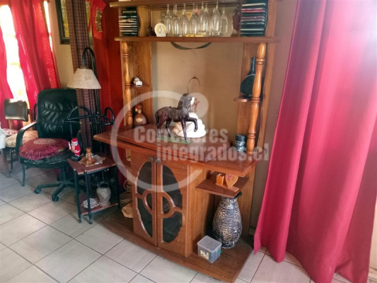 101106477-8