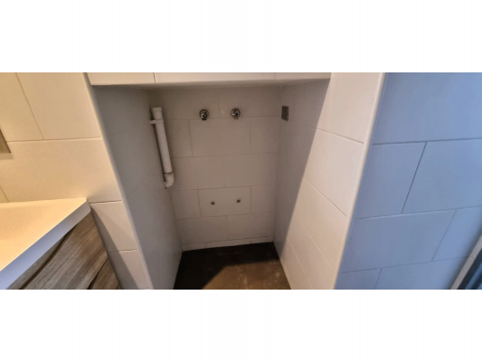 379378-9