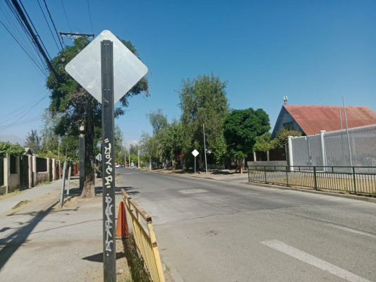385586-5
