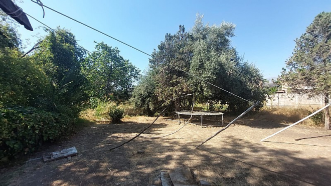104458-7