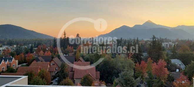 102100884-4