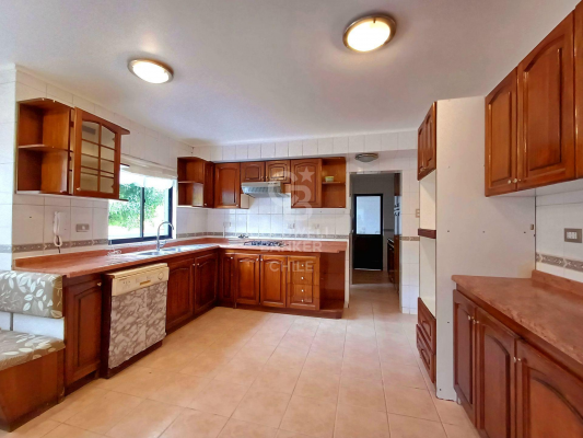 -4
