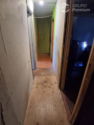 101072880-9
