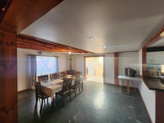 bella-y-amplia-casa-5d-3b-y-piscina-huertos-f-(-3