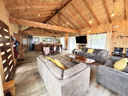 parcela-con-entorno-natural-con-2-casas-(134922)-8