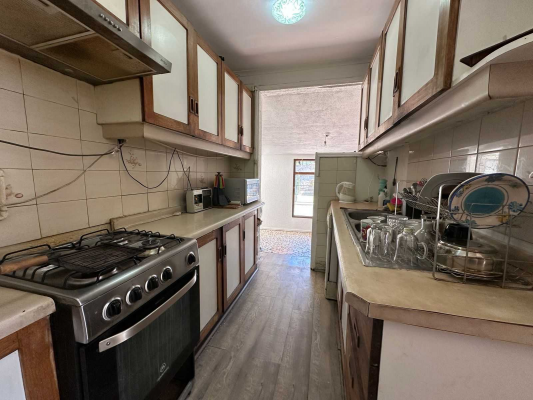 casa-para-remodelar-la-reina-4d-gran-terreno-(8-7