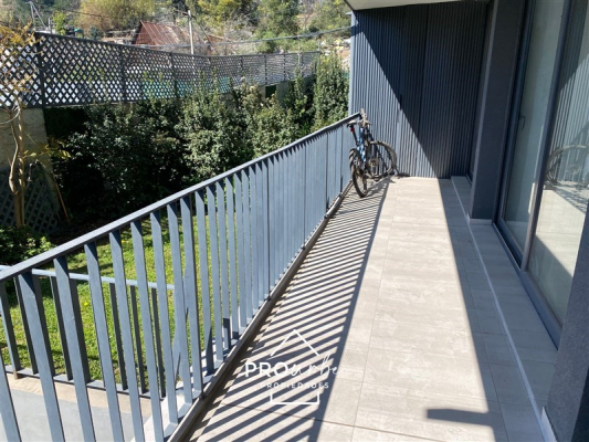 -10