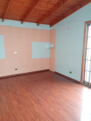 casa-amplia-y-luminosa-en-barrio-tranquilo-(150-9
