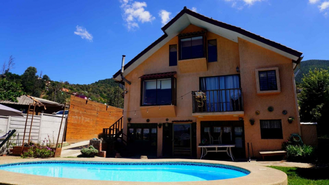 hermosa-casa-equipada-con-piscina-quincho-7