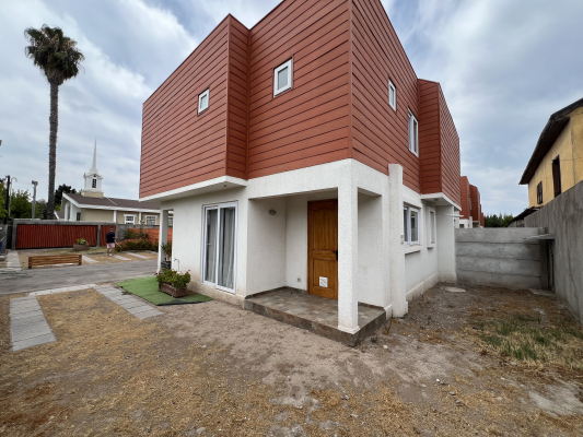 nueva-casa-en-condominio-en-pleno-centro-de-mal-9