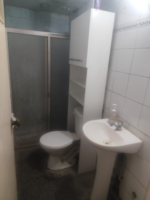amplia-casa-ubicada-en-la-comunca-de-cerrillos-9