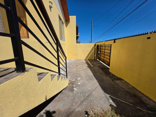 oportunidad,-remodelada-avenida-los-aromos-(153-5