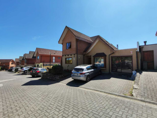 venta-casa-condominio-colegio-aleman-(26236)-3