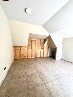 casa-en-venta-la-reina-(153714)-9