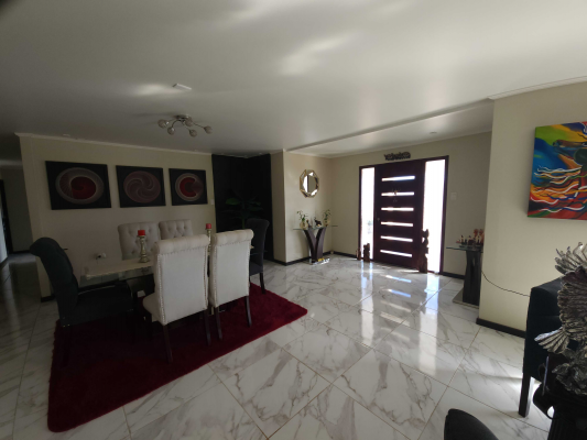 se-vende-solo-contado-parcela-con-casa-amplia-(-4