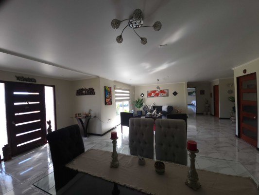 se-vende-solo-contado-parcela-con-casa-amplia-(-9