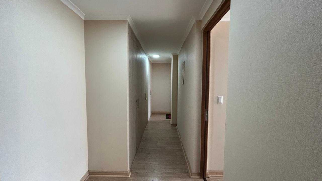 vive-con-estilo-en-amplio-departamento-(153708)-6