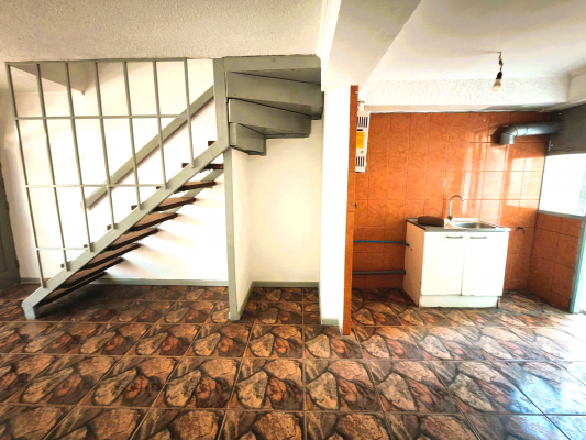venta-casa-villa-alemana-4d-1b-troncos-viejos-6