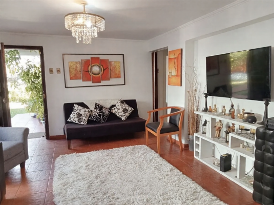 venta-de-casa-en-el-bosque-cerca-de-gran-avenida-3