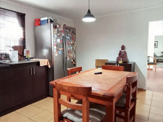 venta-de-casa-en-el-bosque-cerca-de-gran-avenida-8