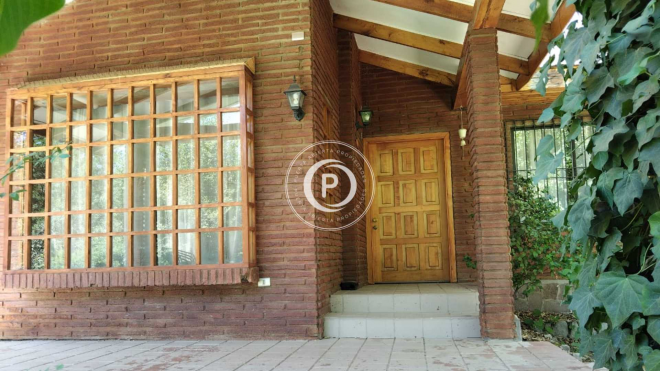 venta-casa-amplio-terreno-el-melocoton-(155179)-3