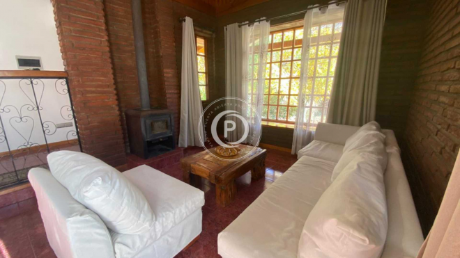 venta-casa-amplio-terreno-el-melocoton-(155179)-8