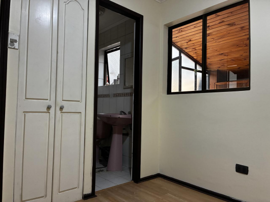 venta-casa-pirineos-ii-en-av-espana-de-curico-8