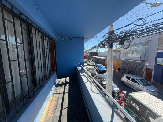 se-vende-gran-terreno-con-destino-comercial-(15-5