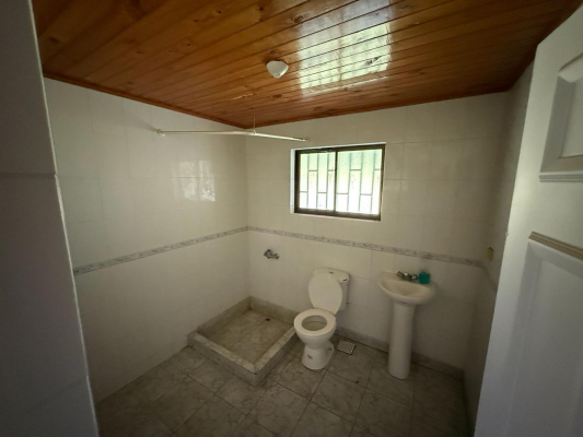 venta-terreno-con-casa-cercano-a-strip-center-p-5