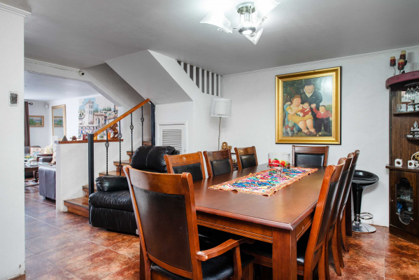 gran-casa-5d-ideal-para-familia-o-inversion-(16-7