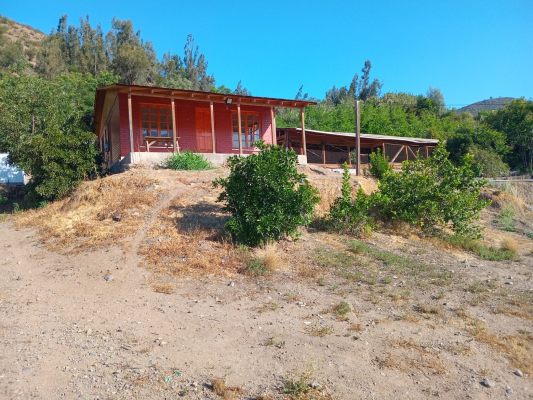 casa-con-avicola-en-catemu-8