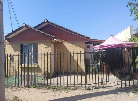 vende-casa-en-las-araucarias-ii-en-quillota-(13-3