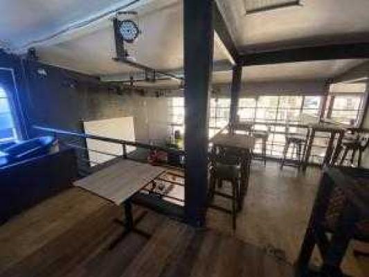 local-con-patente-cabaret,-restaurant,-alcoho-(-4
