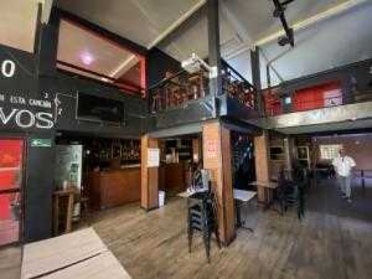 local-con-patente-cabaret,-restaurant,-alcoho-(-6