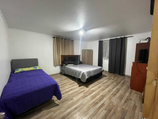 moderna-casa-con-excelente-conectividad-(164136)-9