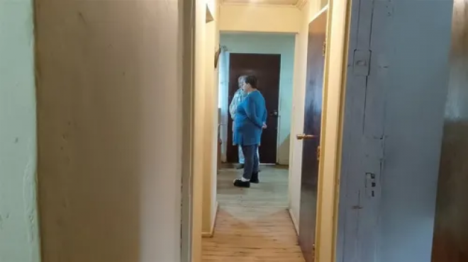 -8