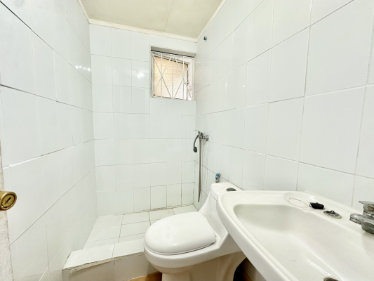 casa-en-venta-2d-1b,-la-calera-7