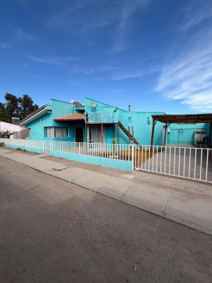 se-vende-amplia-casa-en-sector-callejones-(164592)-3