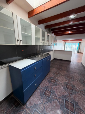 se-vende-amplia-casa-en-sector-callejones-(164592)-7