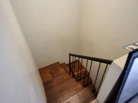 casa-remodelada-4d,-2-pisos,-barrio-residencial-5