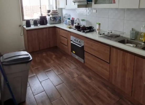 casa-remodelada-4d,-2-pisos,-barrio-residencial-8