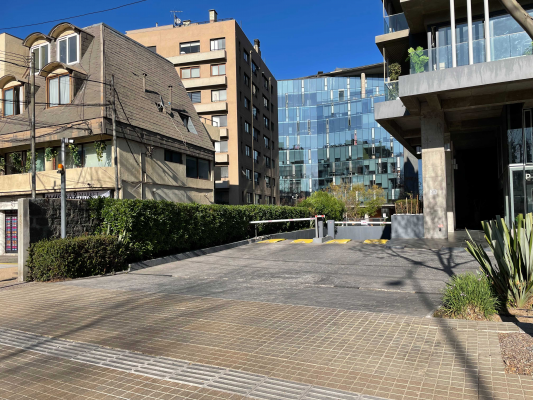 estacionamiento--estrip-center--las-condes-(11-6