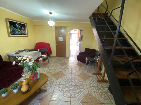 venta-casa-en-la-granja,-excelente-conectividad-7