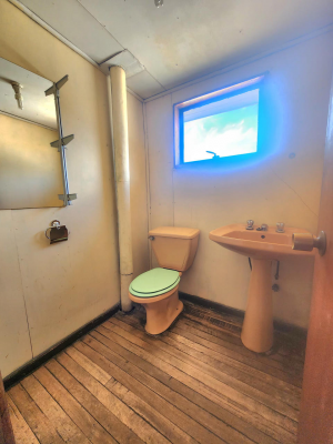 amplia-casa-en-venta,-a-pasos-del-centro-de-los-9