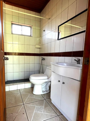 hermosa-casa-en-venta-barrio-residencial-de-los-8