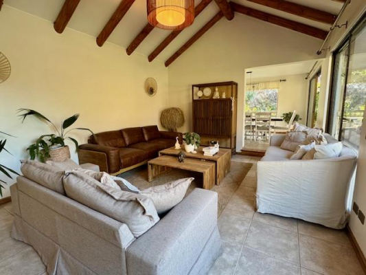 preciosa-parcela-con-casa-piscina-y-quincho-3