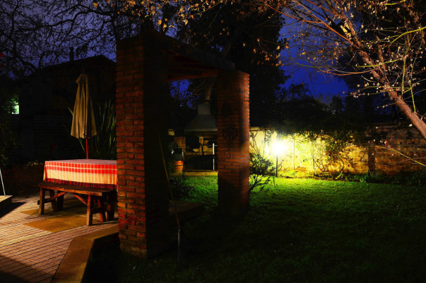 venta-gran-oportunidad-casa-la-reina-600-m2-patio-9