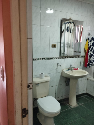 la-calera---se-vende-hermosa-casa-4d,-3b-y-piscina-4