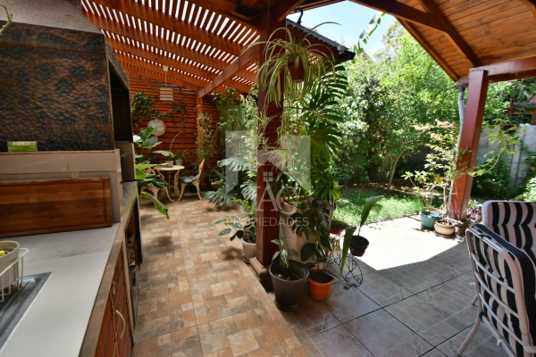 casa-moderna-machali-166m2-2-pisos-3d-2b-termo-3