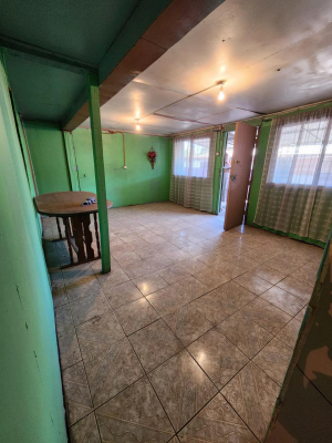 vende-casa-2-habitaciones-1-bano-a-2-cuadras-de-5